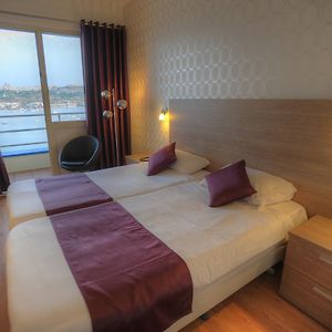 Standard Zimmer mit zwei Einzelbetten